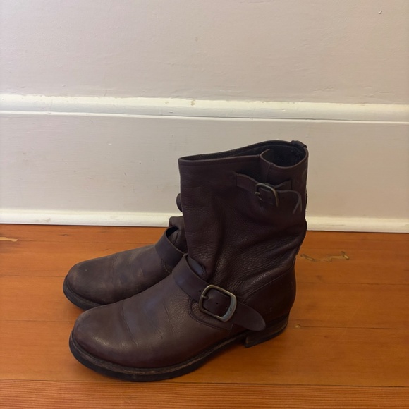 Frye Women’s Boots - Picture 2 of 3